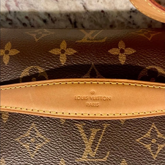 louis vuitton bumbag / bum bag - Picture 7 of 12